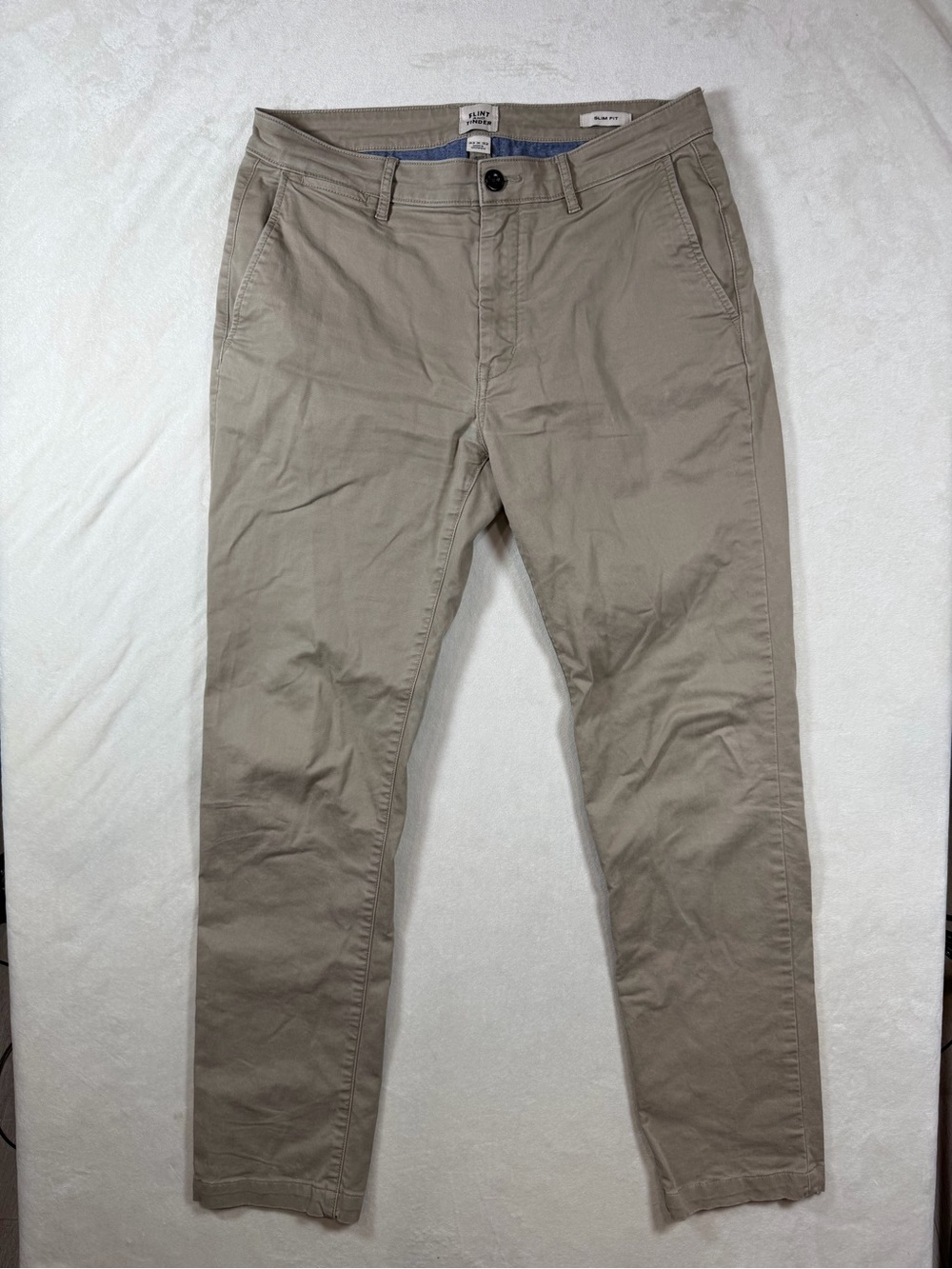 Men's Flint & Tinder Classic Slim Fit Straight Khaki Chino Pants - Light Khaki